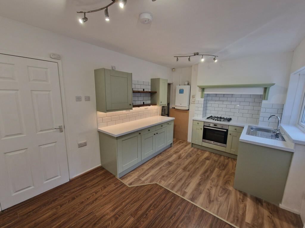 Additional image 7 of Highlands Grove, Bradford, West Yorkshire, BD7