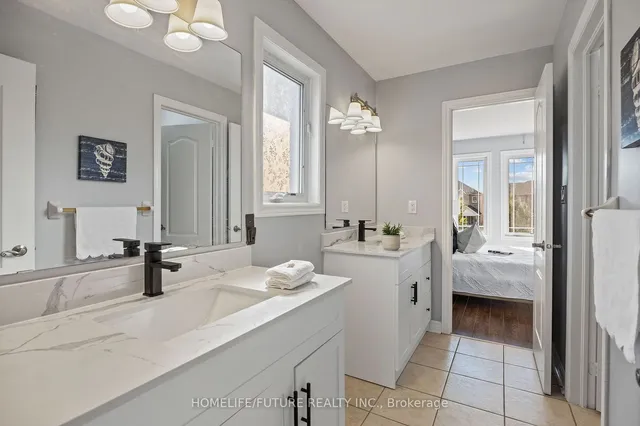 Additional image 31 of 652 Twain Ave