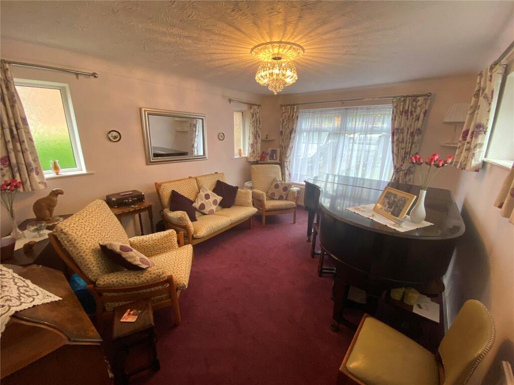 Additional image 2 of East Howe Lane, Northbourne, Bournemouth, Dorset, BH10