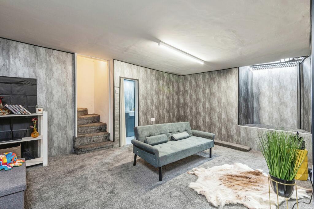 Additional image 7 of High Spring Road, Keighley, BD21