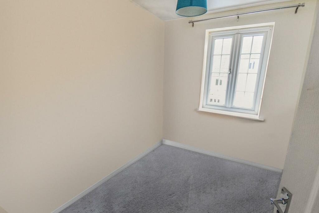 Additional image 5 of Redbrook Way, Bradford