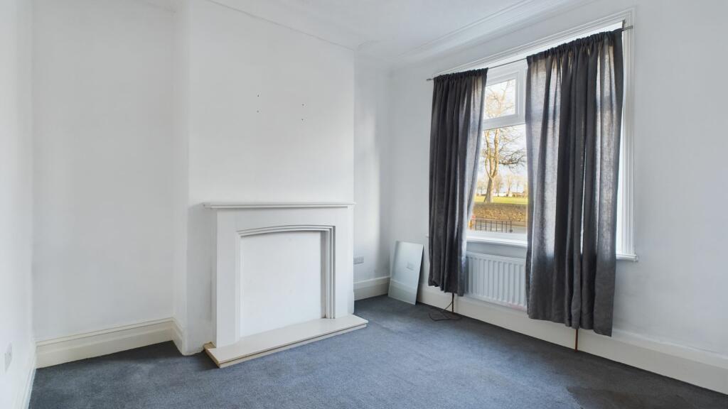 Additional image 4 of Cleckheaton Road, Bradford, BD6