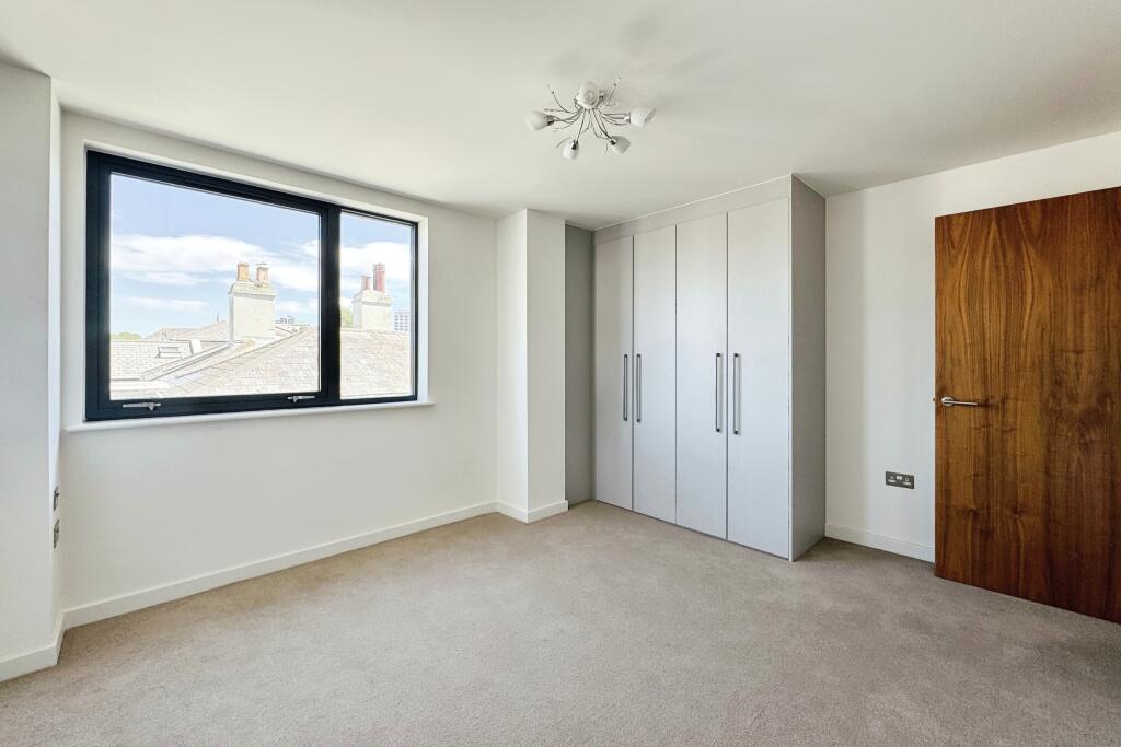 Additional image 8 of High Street North, Poole, BH15