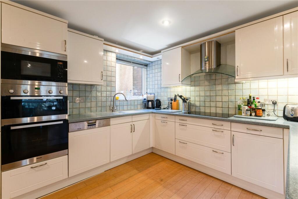 Additional image 7 of Harbour Watch, 391 Sandbanks Road, Poole, Dorset, BH14