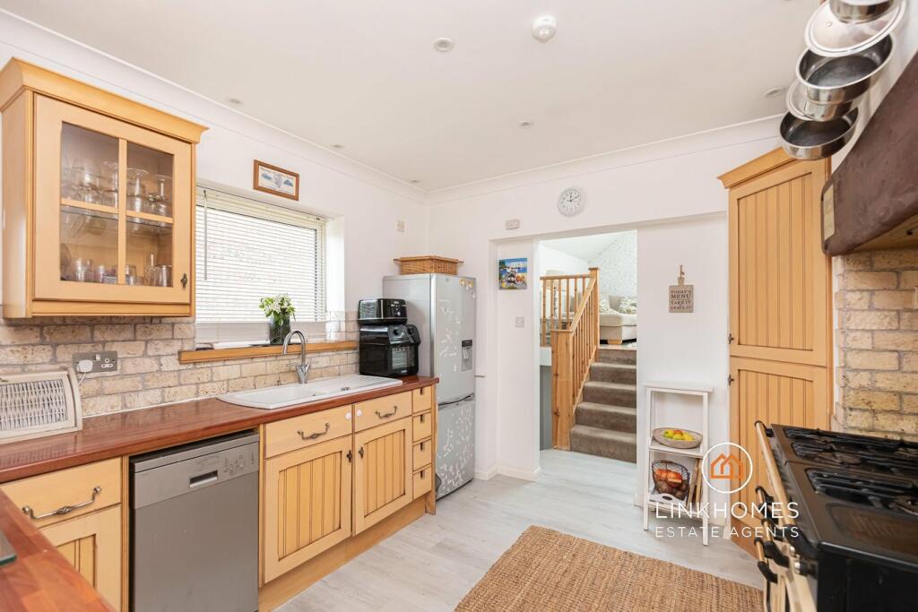 Additional image 16 of Pottery Road, Poole, BH14