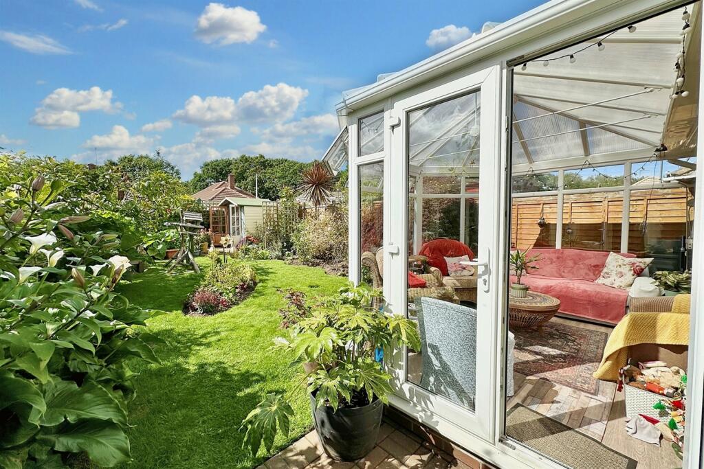 Additional image 13 of Creekmoor