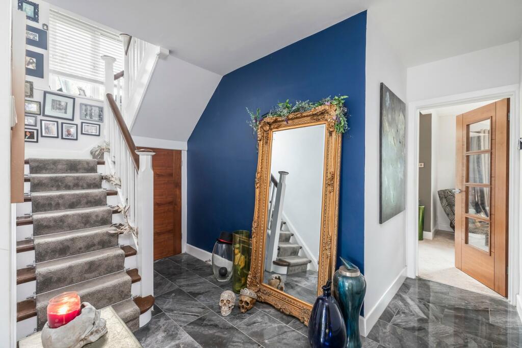 Additional image 12 of Castledene Crescent, Whitecliff, Poole, BH14