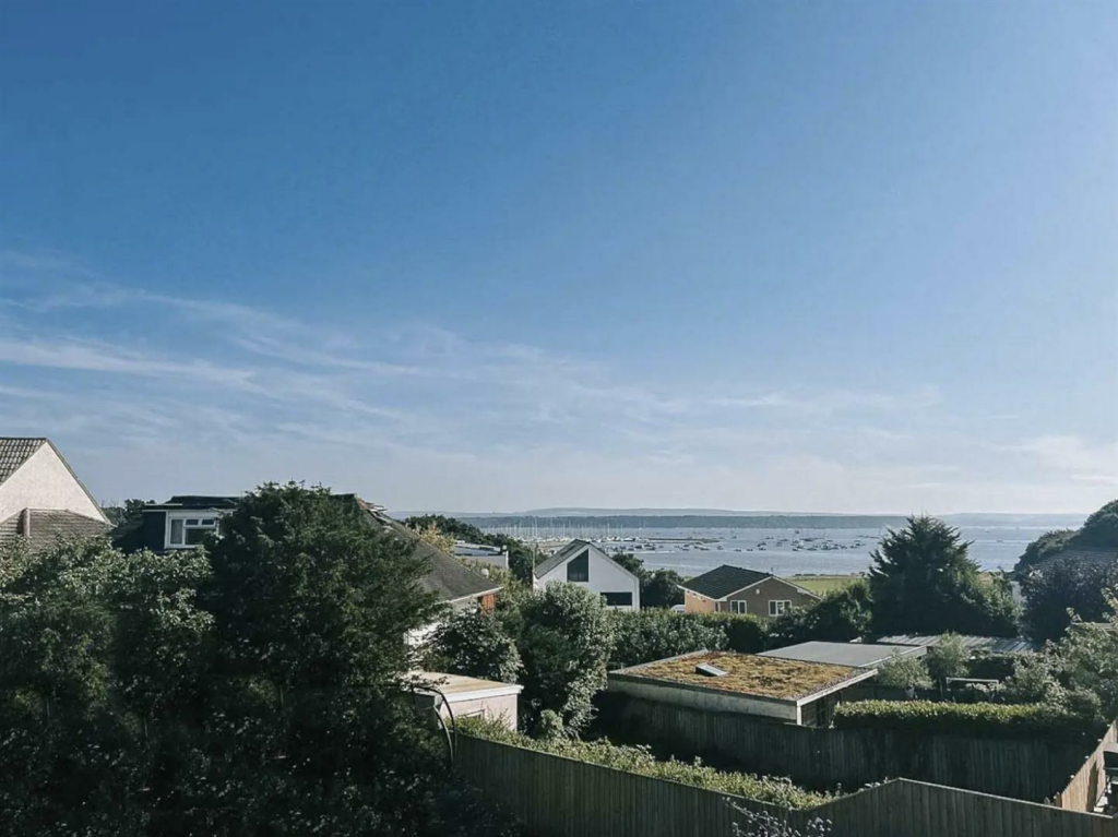 Additional image 20 of Sherwood Avenue, Whitecliff