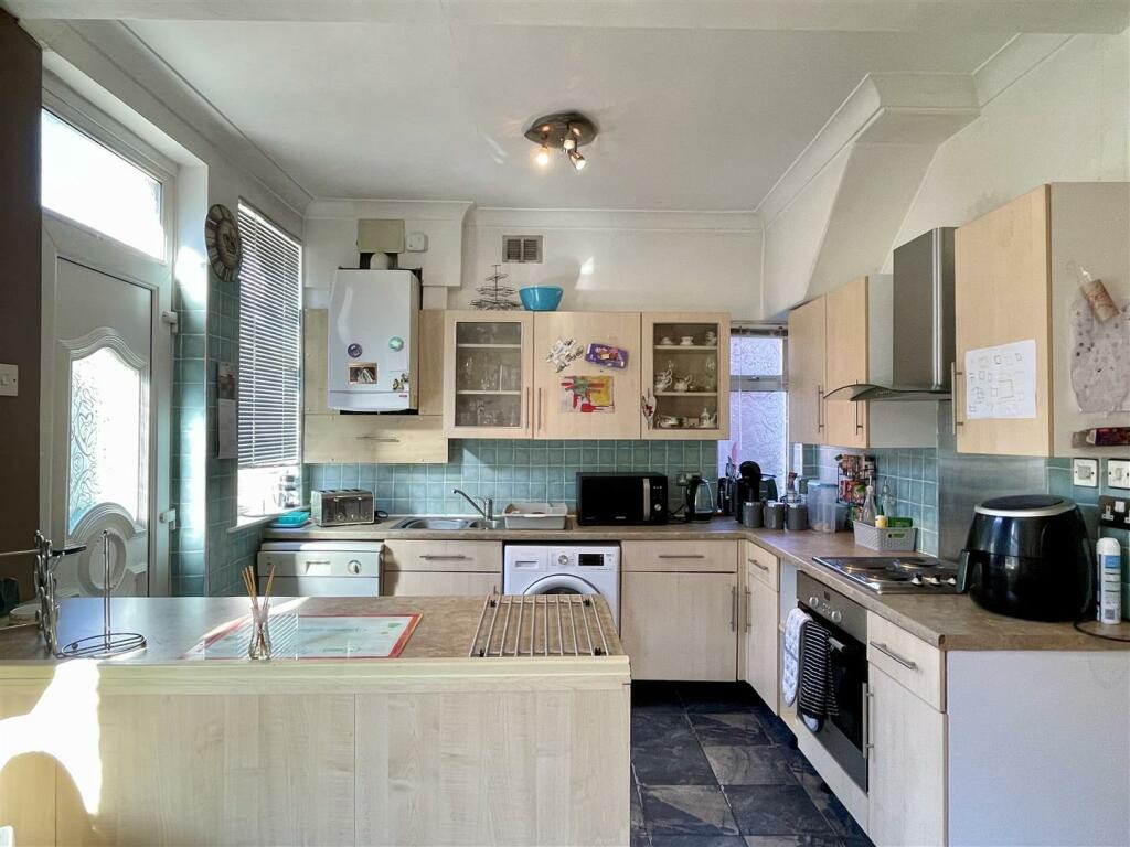 Additional image 4 of Hollingwood Mount, Bradford