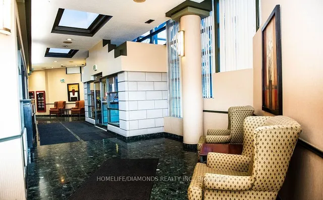 Additional image 4 of 4205 SHIPP Dr Unit 202