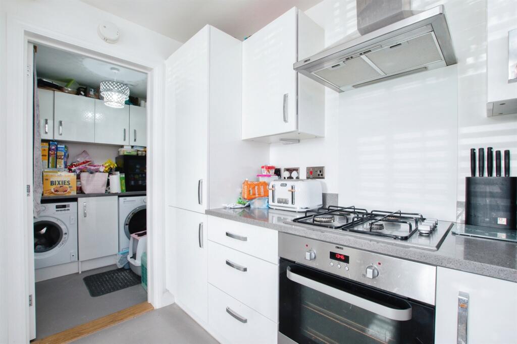 Additional image 7 of Provence Drive, Bearwood, Bournemouth