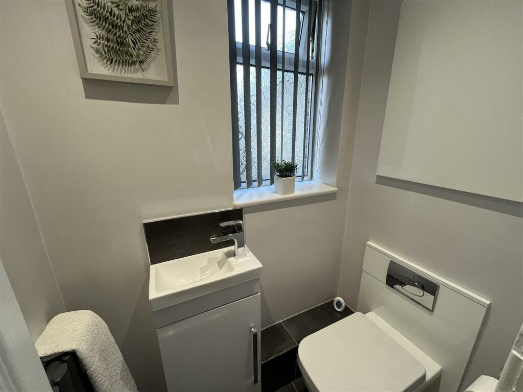 Additional image 8 of Langdale Avenue, Wyke, Bradford