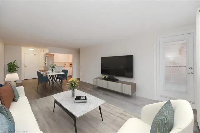 Additional image 11 of 64 Benton St Unit 303