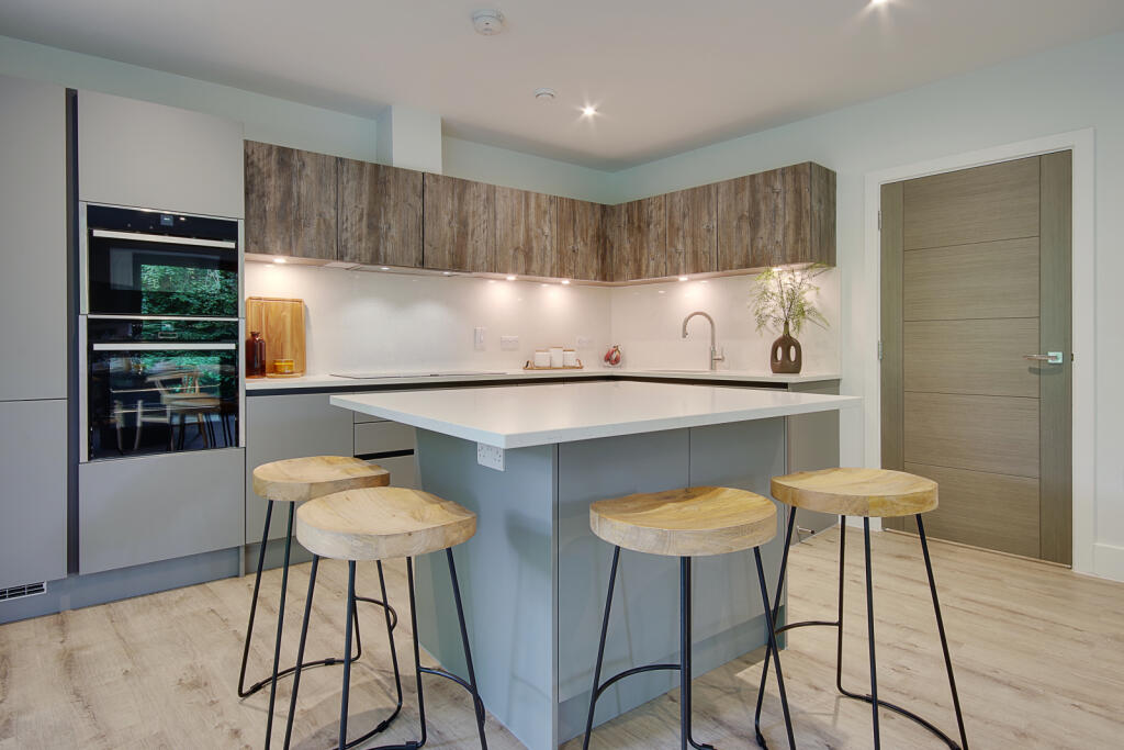 Additional image 8 of Martello Road South, Canford Cliffs, Poole, Dorset, BH13