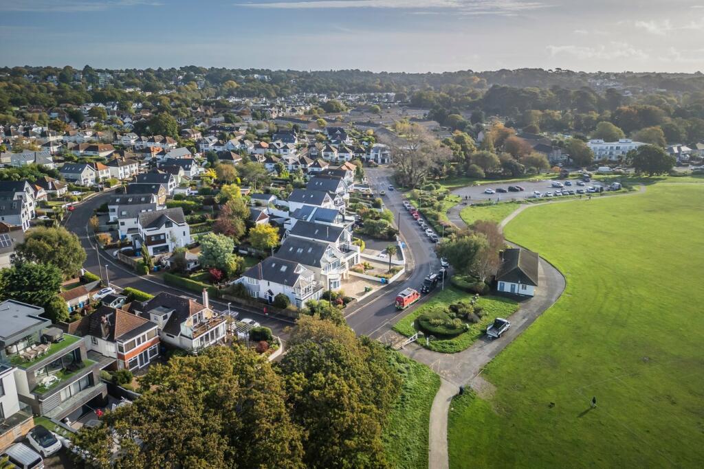 Additional image 40 of Whitecliff Road, Poole, BH14