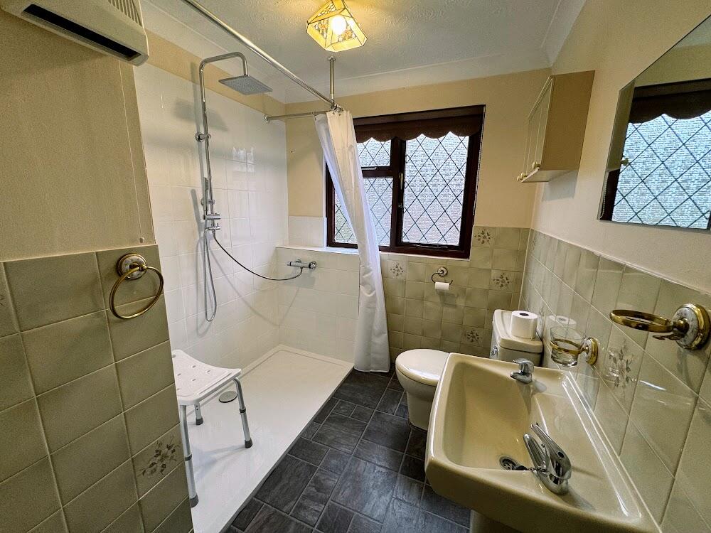 Additional image 19 of Honeysuckle Lane