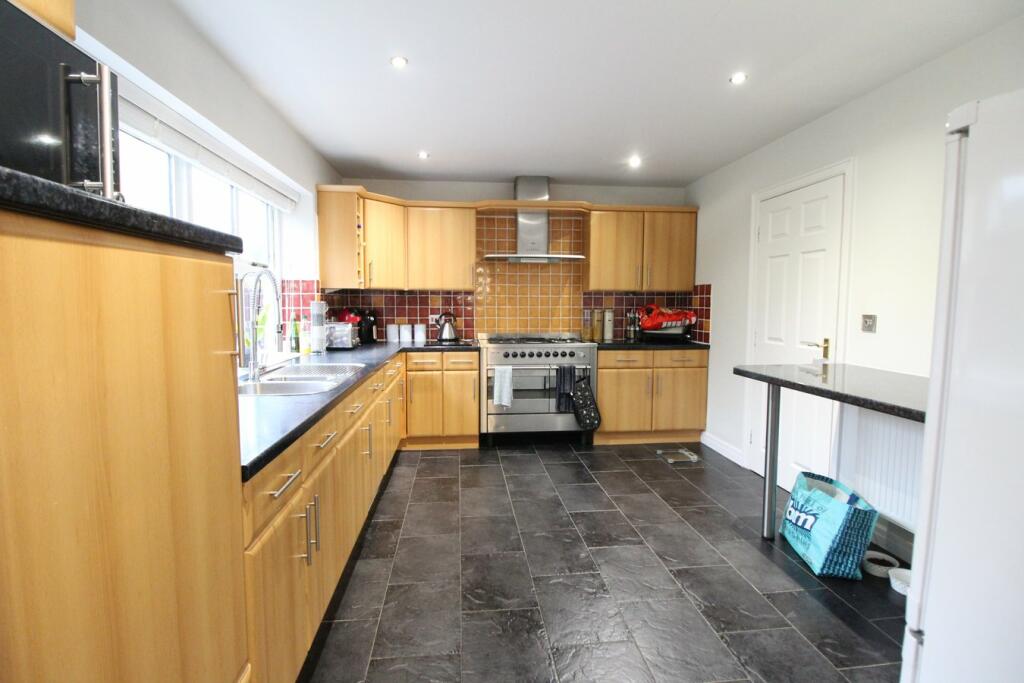Additional image 5 of High Pastures, Keighley, BD22