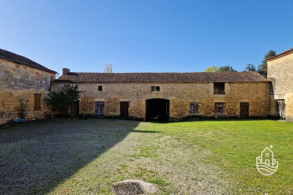 Additional image 2 of Les Eyzies, Aquitaine, 24, France