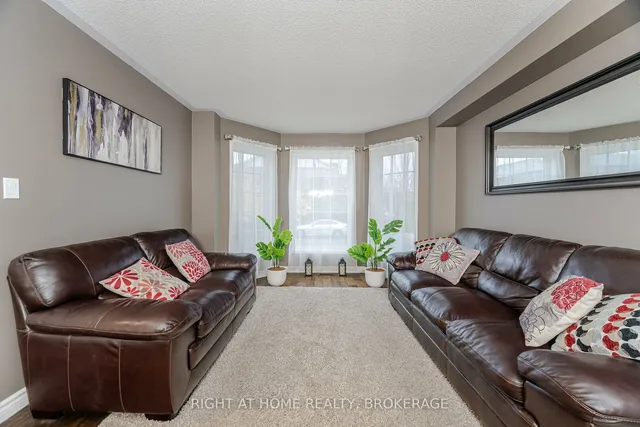 Additional image 7 of 1190 Fox Cres