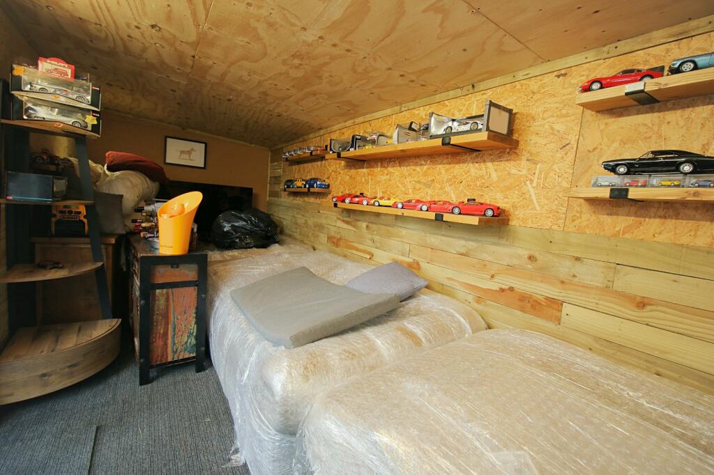 Additional image 35 of Derwent Road, Bradford, BD2