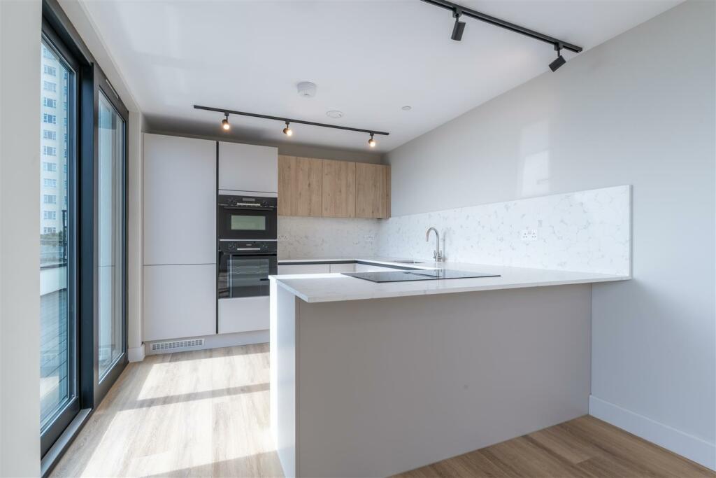 Additional image 9 of Manor Road, Bournemouth