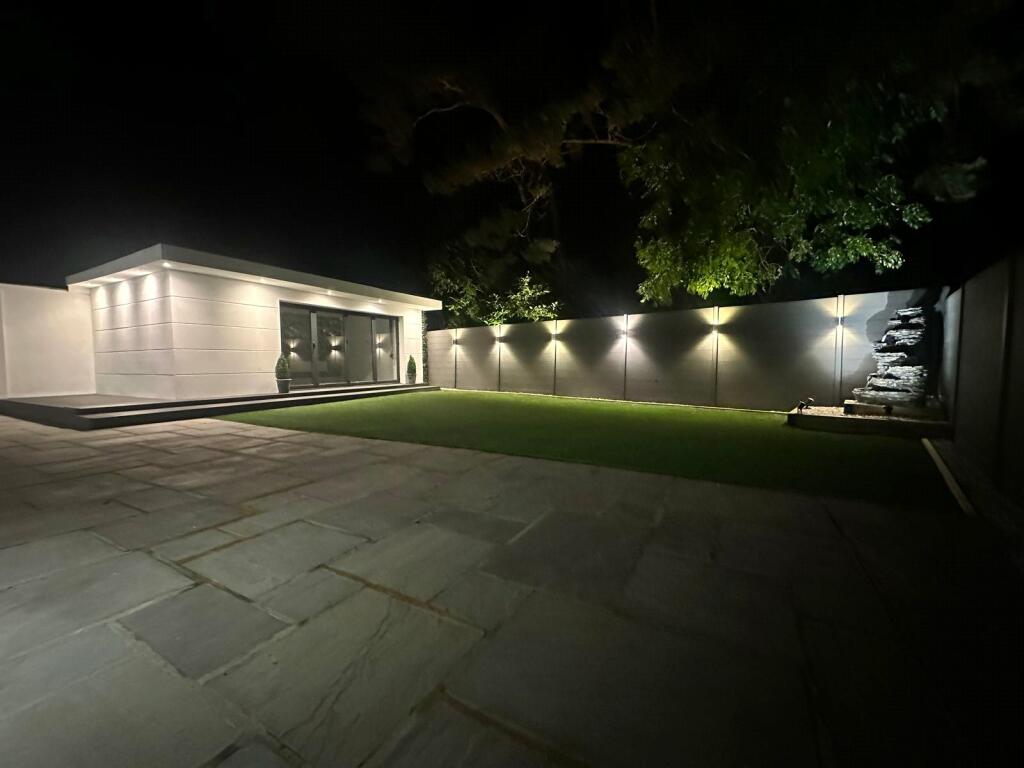 Additional image 19 of Moorland Crescent, Poole, BH16