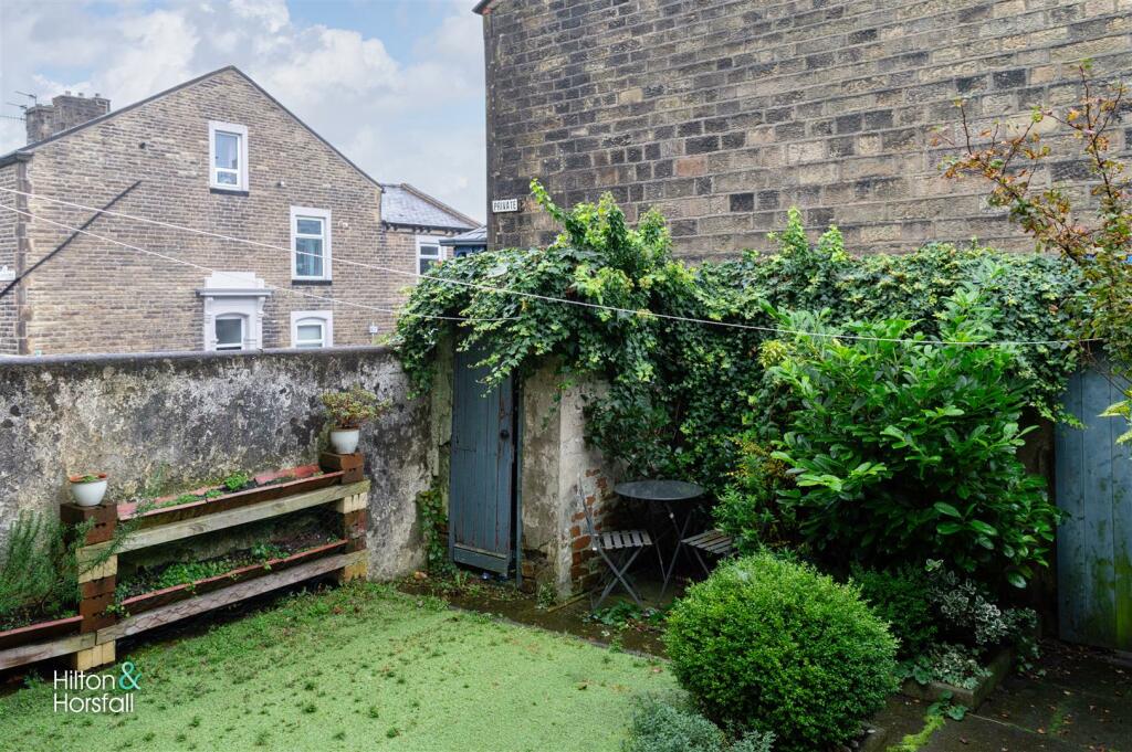 Additional image 18 of Linden Road, Colne