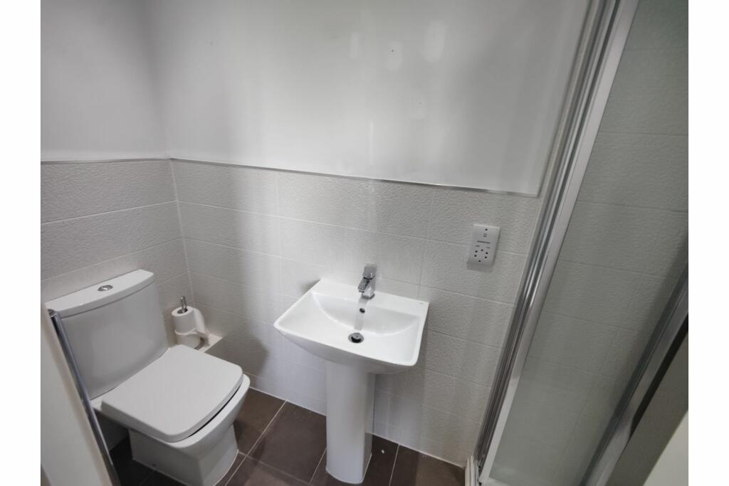 Additional image 19 of Booth Holme Close, Bradford, BD4