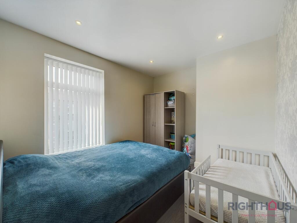 Additional image 4 of Bradford Road, Oakenshaw, BD12
