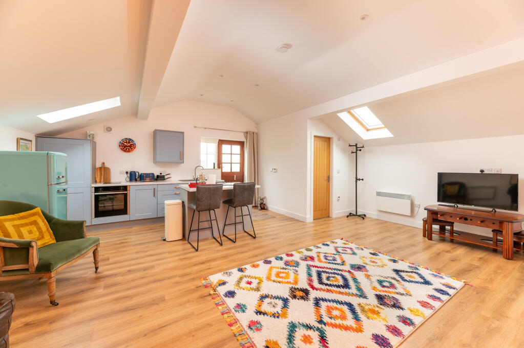 Additional image 14 of West Morton, West Yorkshire, BD20