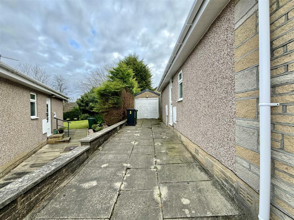 Additional image 16 of Bramble Close, Clayton, Bradford