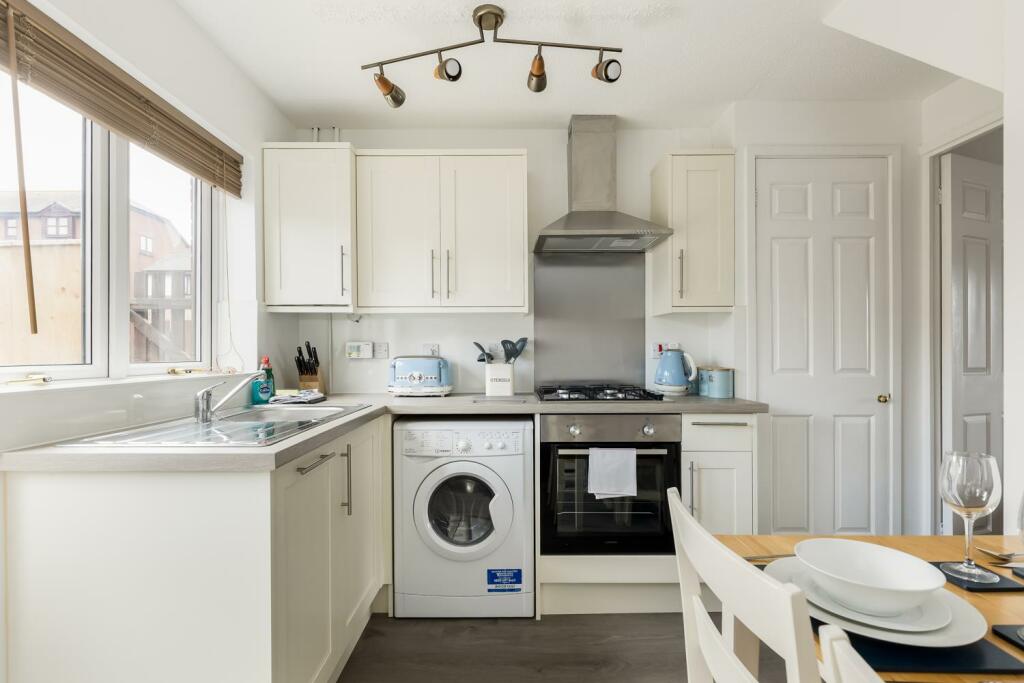 Additional image 11 of Green Gardens, Poole