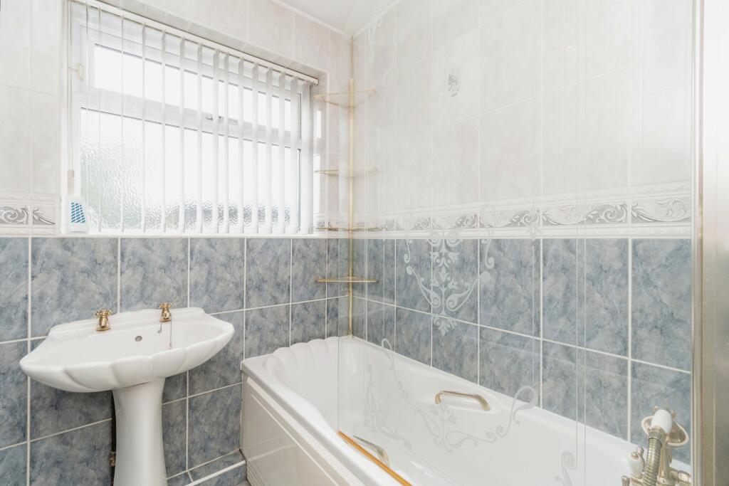 Additional image 5 of Tyersal Lane, Bradford, BD4