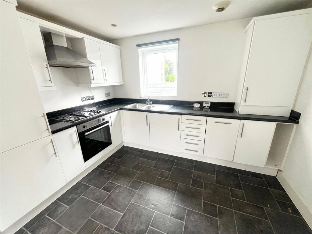 Additional image 4 of Commercial Road, Poole, Dorset, BH14