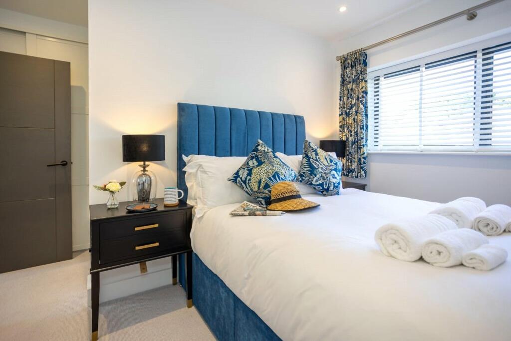 Additional image 16 of Sandbanks Road, Lilliput, Poole, Dorset, BH14