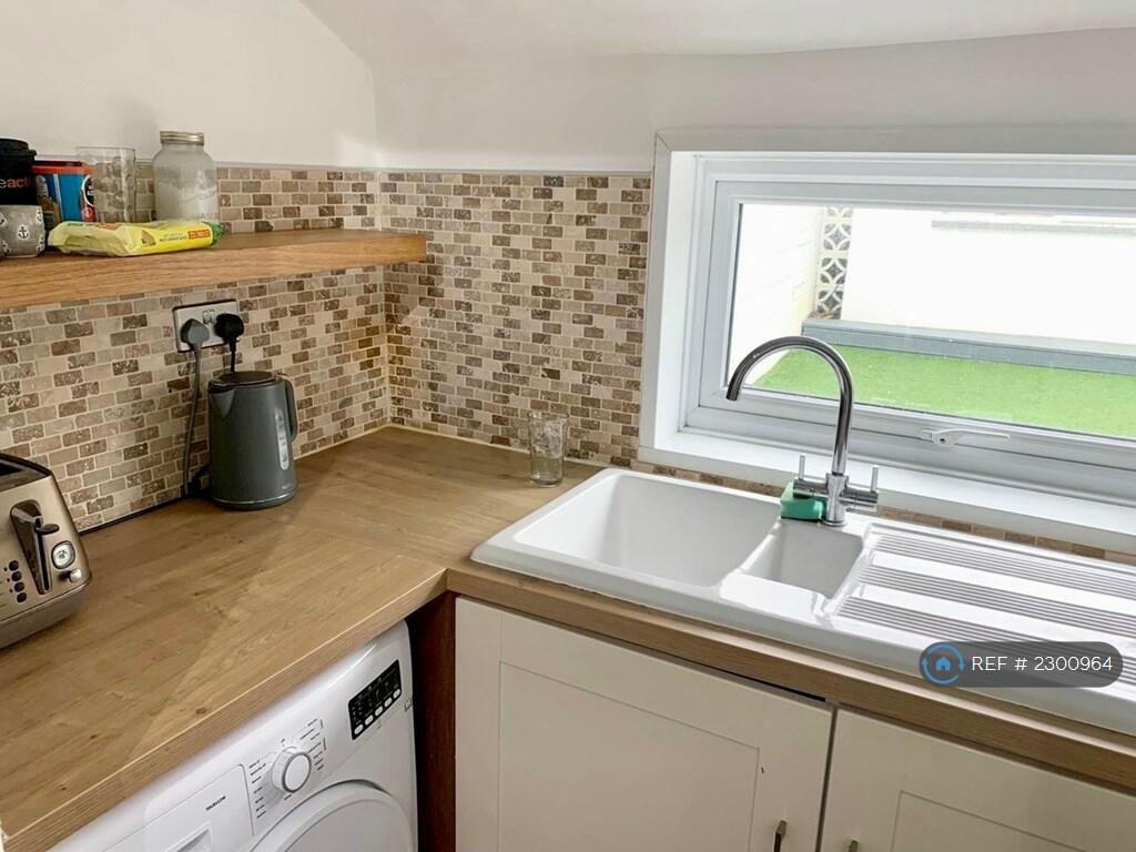 Additional image 5 of Ringwood Road, Poole, BH14