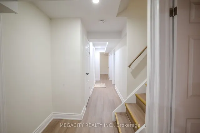 Additional image 14 of 7800 Priory Cres