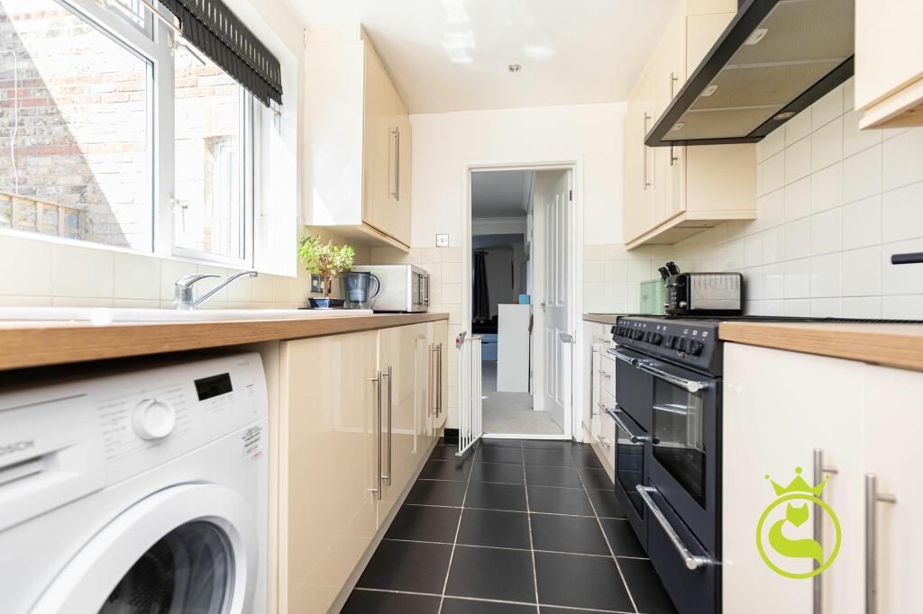 Additional image 6 of Victoria Road, Poole, BH12