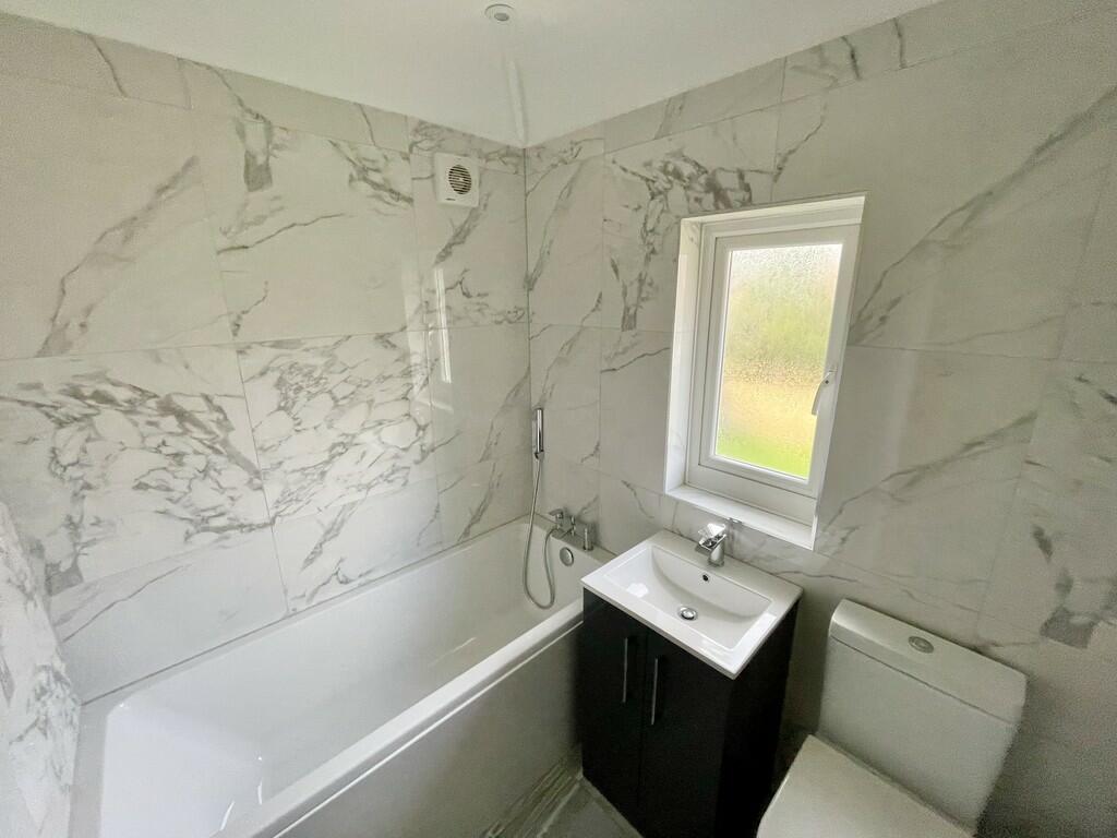 Additional image 9 of Kitchener Crescent, Poole