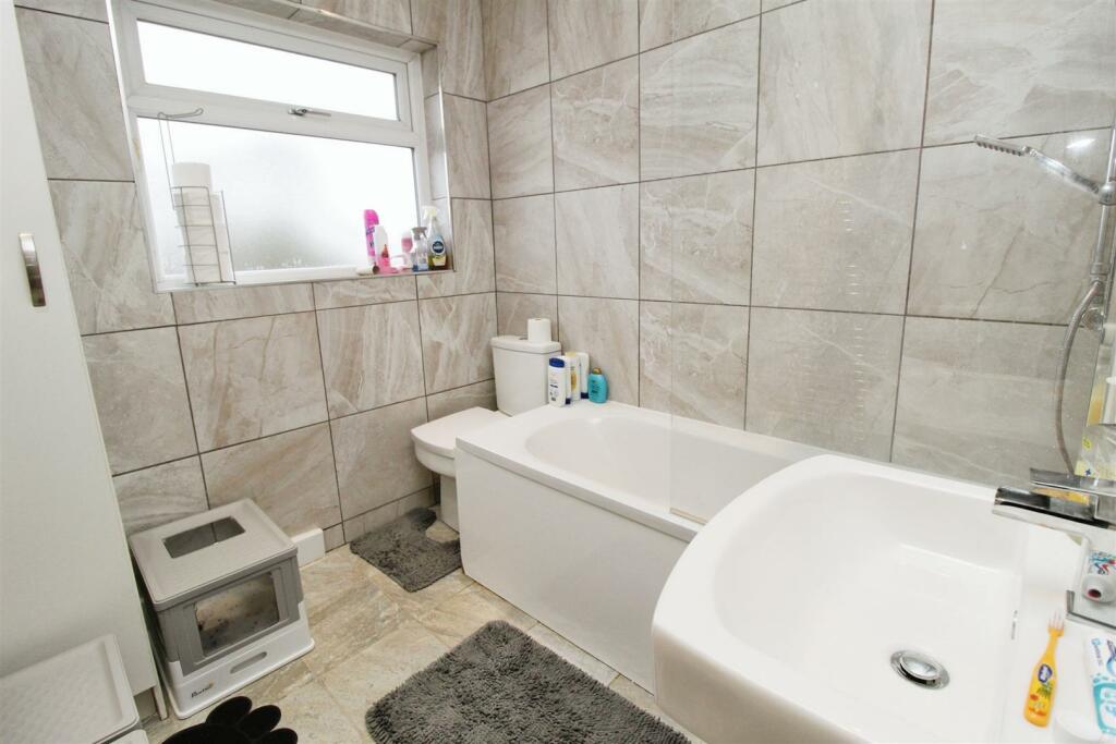 Additional image 10 of Beacon Road, Bradford, BD6 3NA