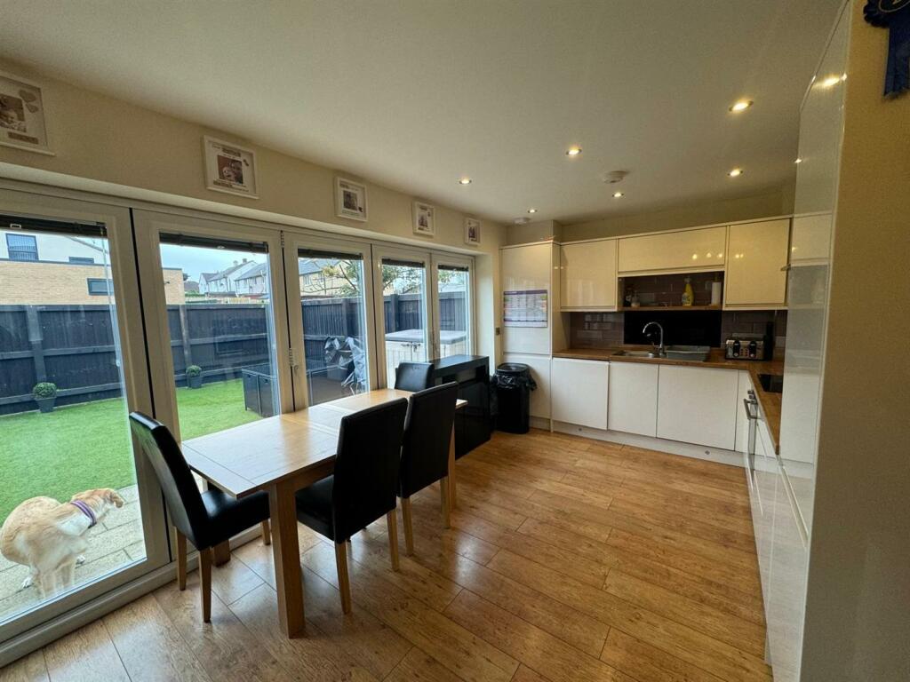 Additional image 14 of Green Lane, Wyke