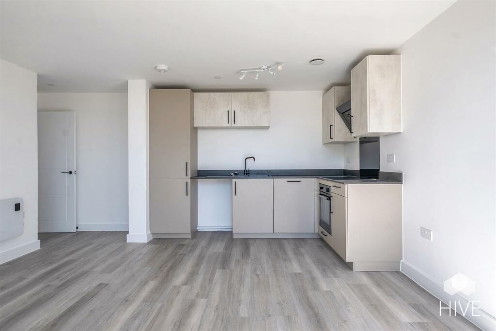 Additional image 7 of The Sloop, Commercial Road, Poole