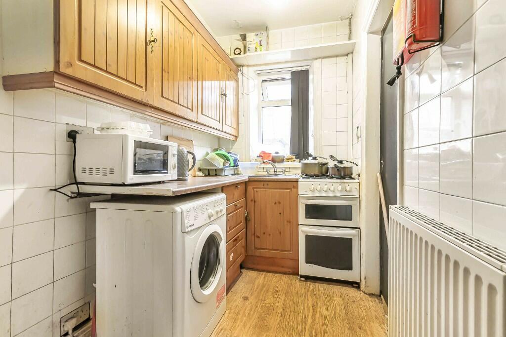 Additional image 6 of Spring Place, Bradford, BD7