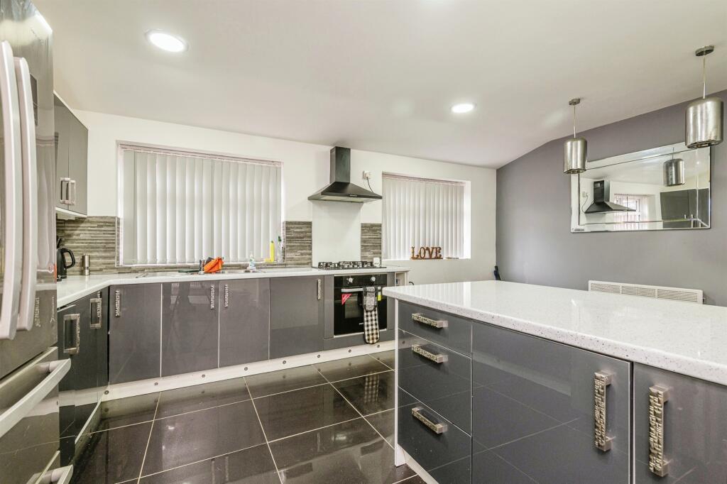 Additional image 18 of Mayo Road, Bradford