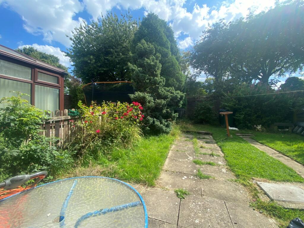 Additional image 12 of Camellia Mount, Lidget Green, Bradford, BD7