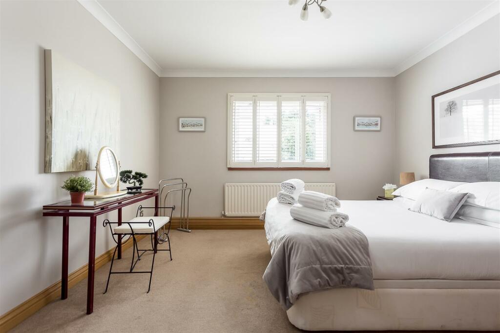 Additional image 10 of Banks Road - SANDBANKS