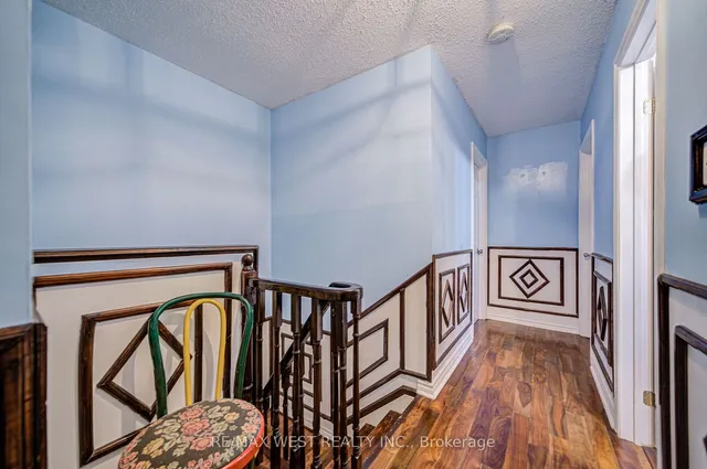 Additional image 18 of 7475 Goreway Dr Unit 18
