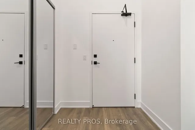 Additional image 8 of 2489 TAUNTON Rd Unit 421