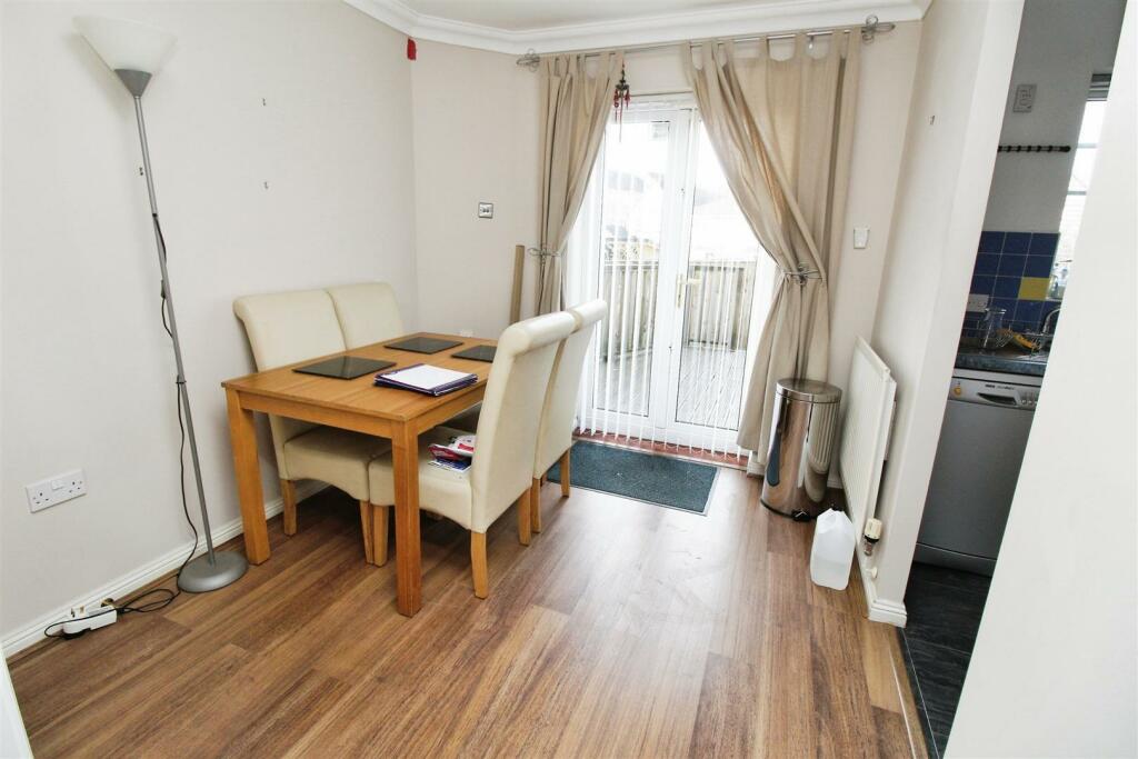 Additional image 4 of Quail Avenue, Bradford, BD6 3XT