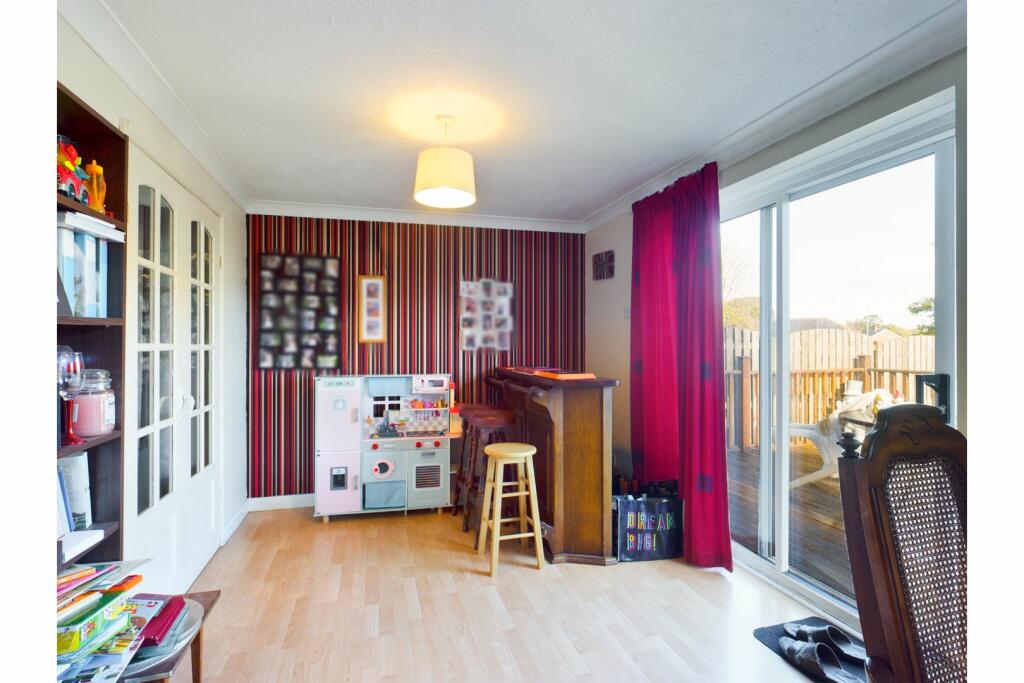 Additional image 6 of Swain House Crescent, Bradford, BD2